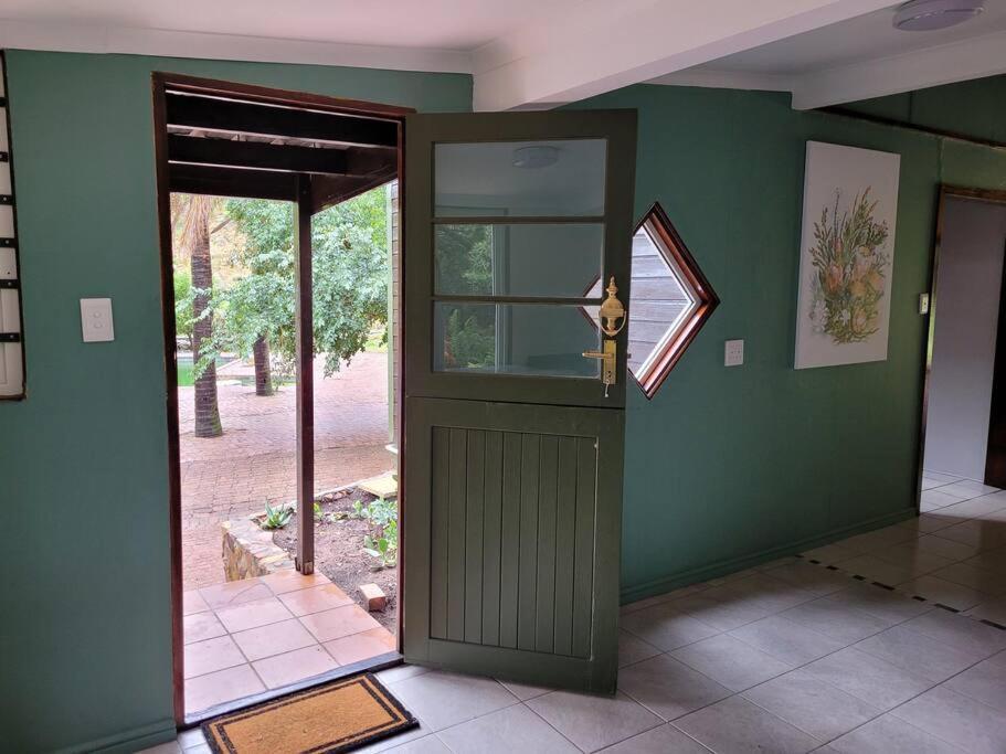 Varswaterkloof Houthuis Paarl